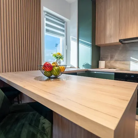 Mohost Wood - With Balcony & Mountain View Apartmán